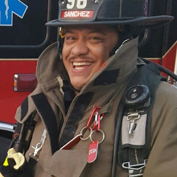 Meet your Posher, Junior - Picture 4 of 4